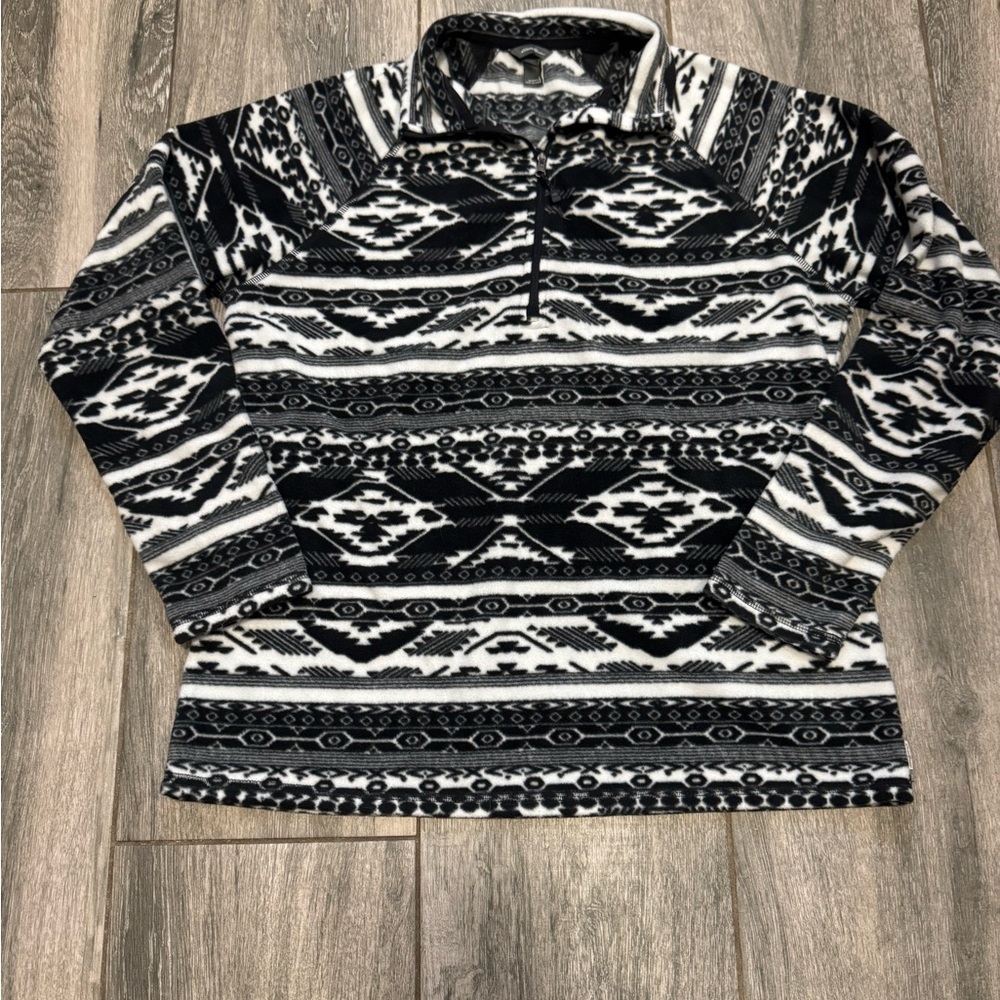 Eddie Bauer Black and White Patterned Fleece
